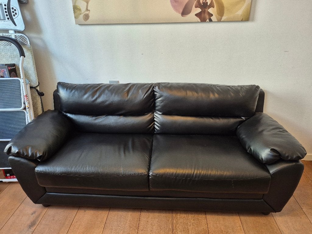 Driezitsbank imitatieleer te koop, Comme neuf, Enlèvement, Trois personnes, 75 à 100 cm