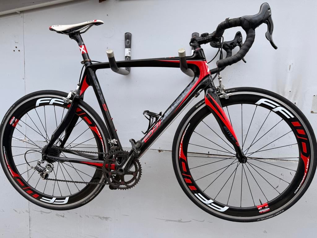 Eddy merckx EMX-5 maat 56, Fietsen en Brommers, Fietsen | Racefietsen, Zo goed als nieuw, 10 tot 15 versnellingen, Carbon, 53 tot 57 cm