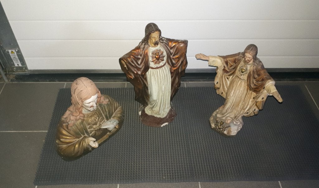 Religieuze beelden, Ophalen
