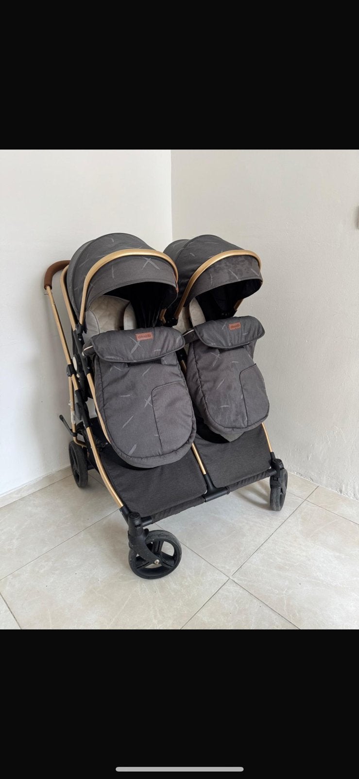 Buggy met 2, Kinderen en Baby's, Tweelingen en Meerlingen, Ophalen of Verzenden, Zo goed als nieuw