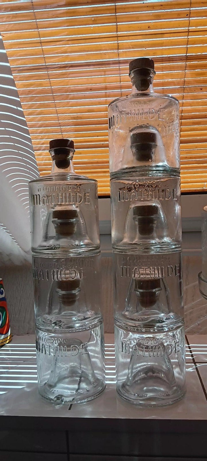 glazen flesjes, le comptoir de Matilde, olie, pitten, ...., Enlèvement, Comme neuf, Verre, Empilable