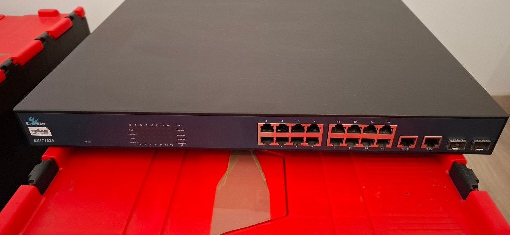 Switch EtherWAN, Computers en Software, Ophalen, Gebruikt