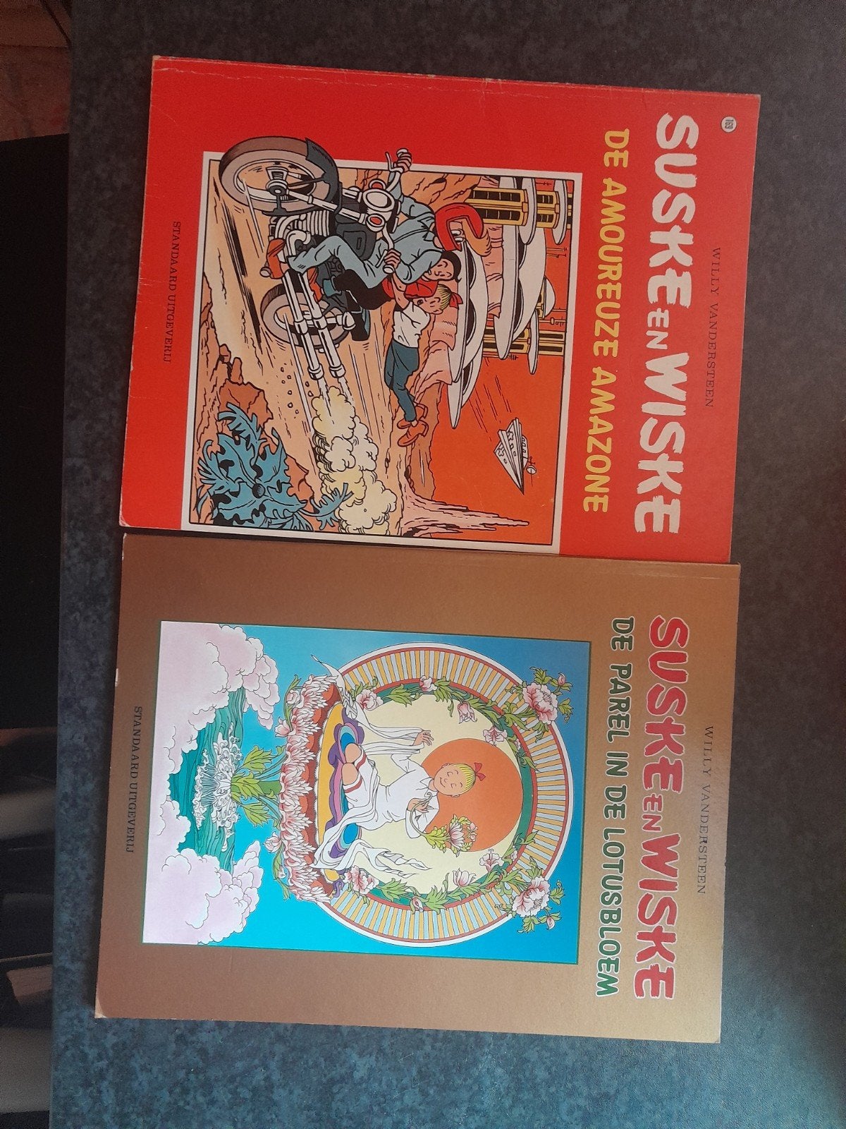 2 eerste gedrukte strips te koop, Ophalen