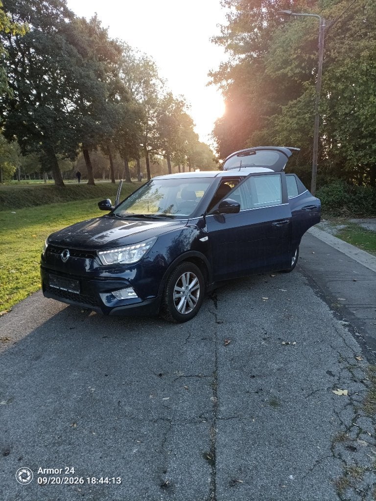 SsangYong Tivoli, Auto's, Voorwielaandrijving, Stof, 4 cilinders, 1600 cc