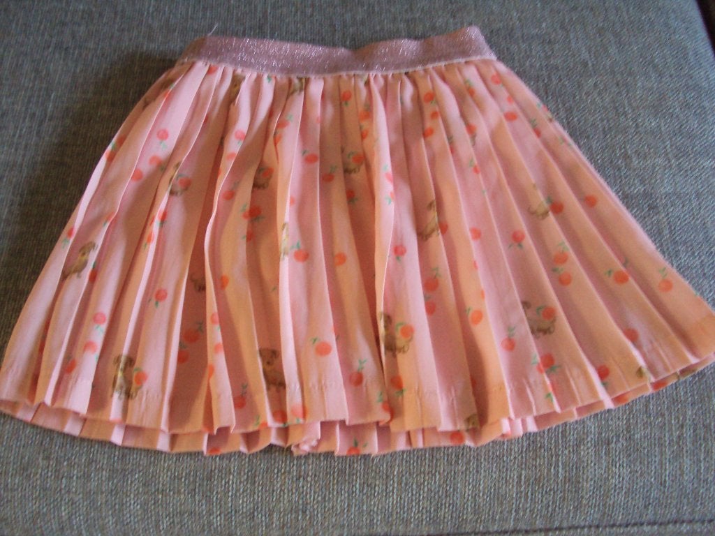 Zomers roze plooirokje met motiefjes / Someone / Maat 122, Ophalen of Verzenden