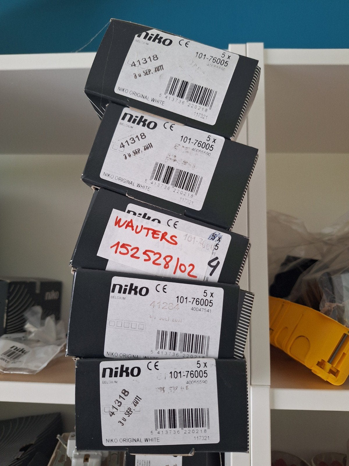 Niko afdekplaatje 5 voudig, Doe-het-zelf en Bouw, Ophalen