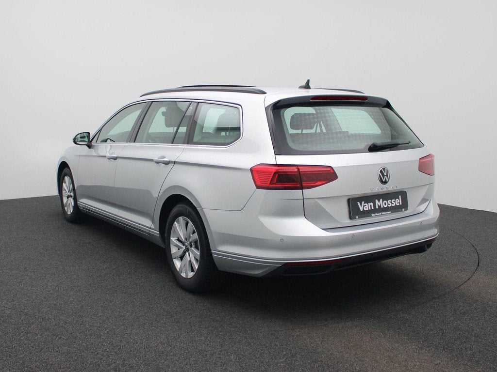 Volkswagen Passat Variant 2.0 TDI 90kW DSG Style Adapt. Crui, Argent ou Gris, Euro 6, Entreprise, 5 portes
