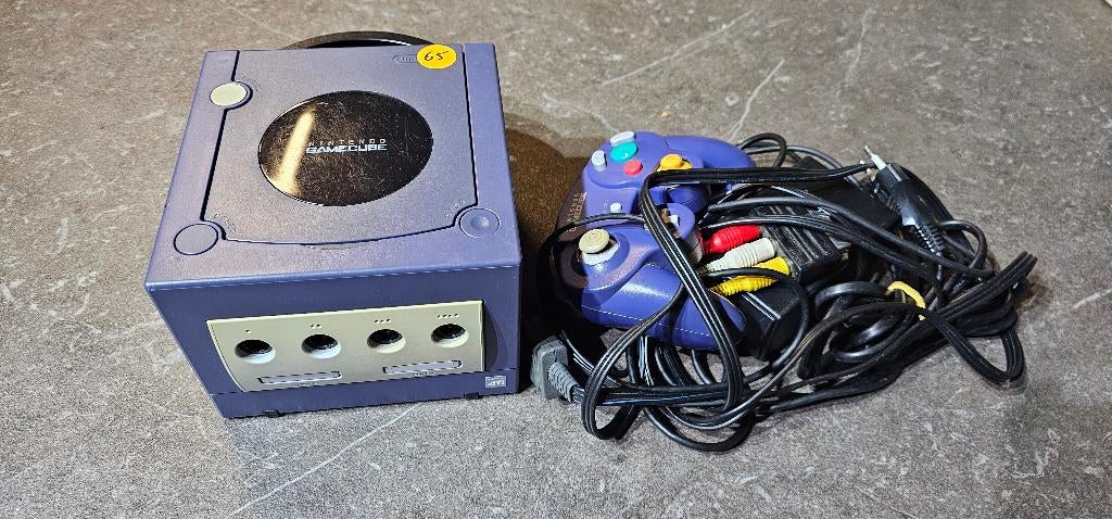 Gamecube paars, Ophalen of Verzenden, Gebruikt