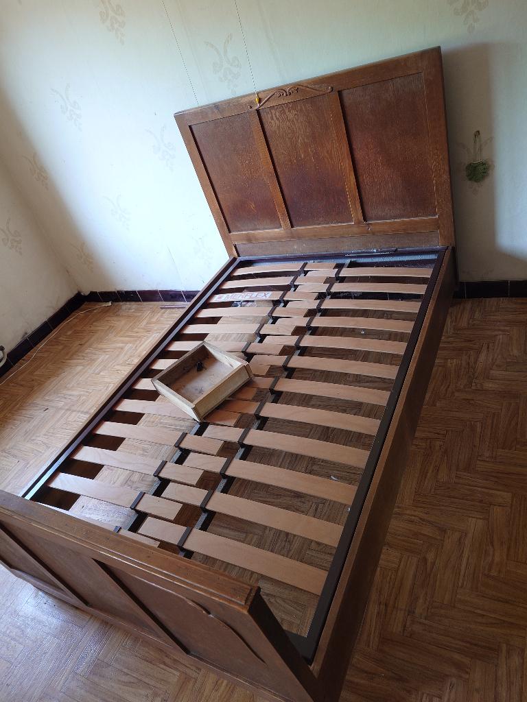 Vintage houten bedframe met lattenbodem, Ophalen, Hout