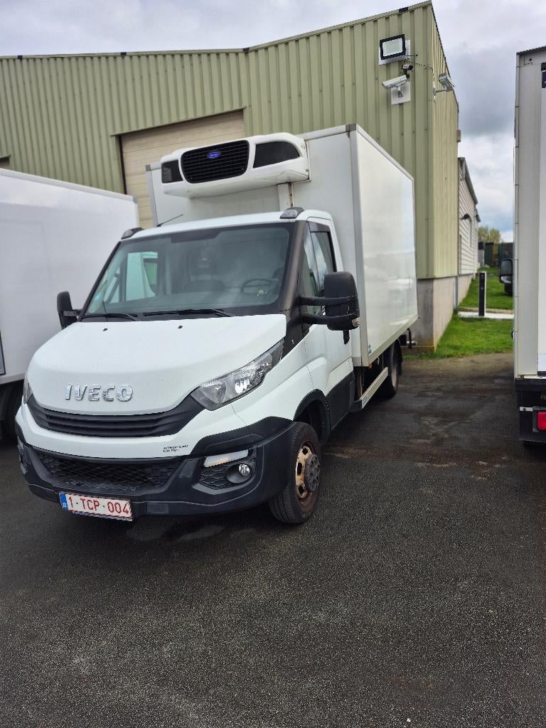 Iveco Daily 2017 2.3L Diesel Diepvries Koelcel, Auto's, Iveco, Wit, Grijs, Particulier