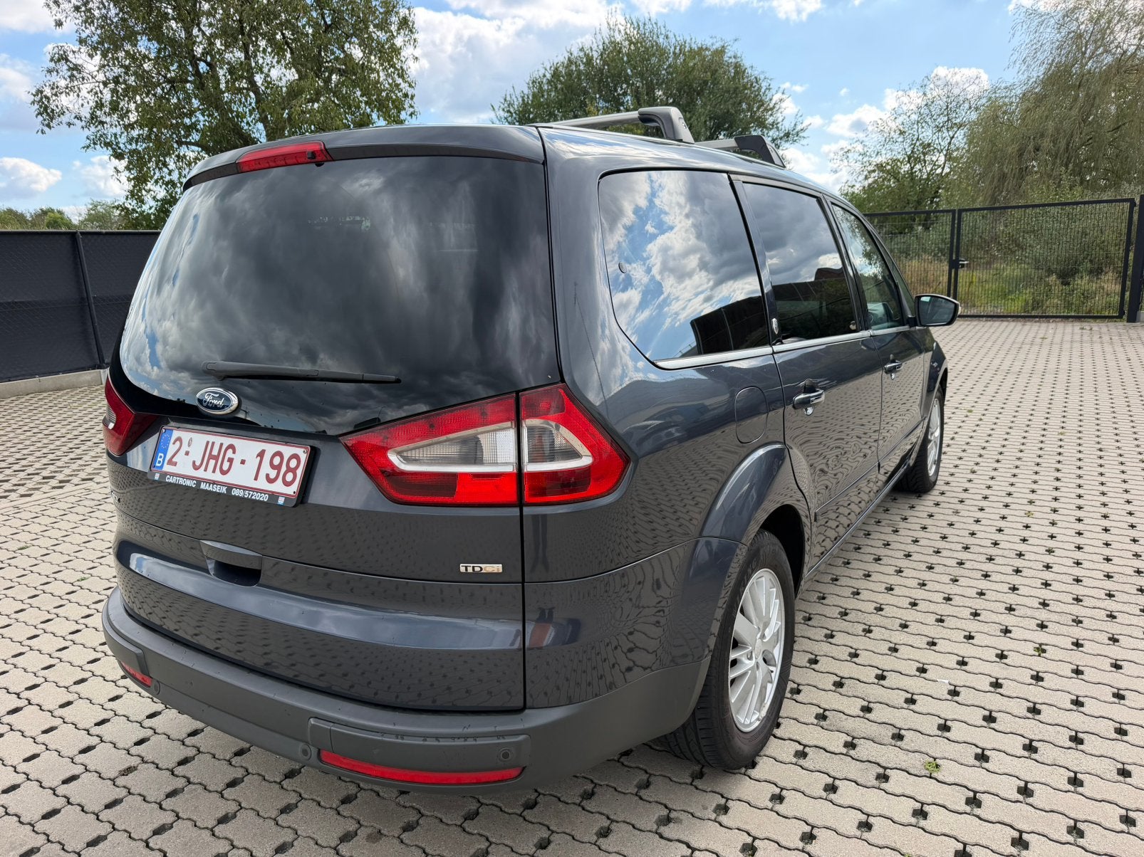 Ford galaxy 2.0 tdci met 7 personen, Auto's, Geel, Bedrijf, 5 deurs, Galaxy