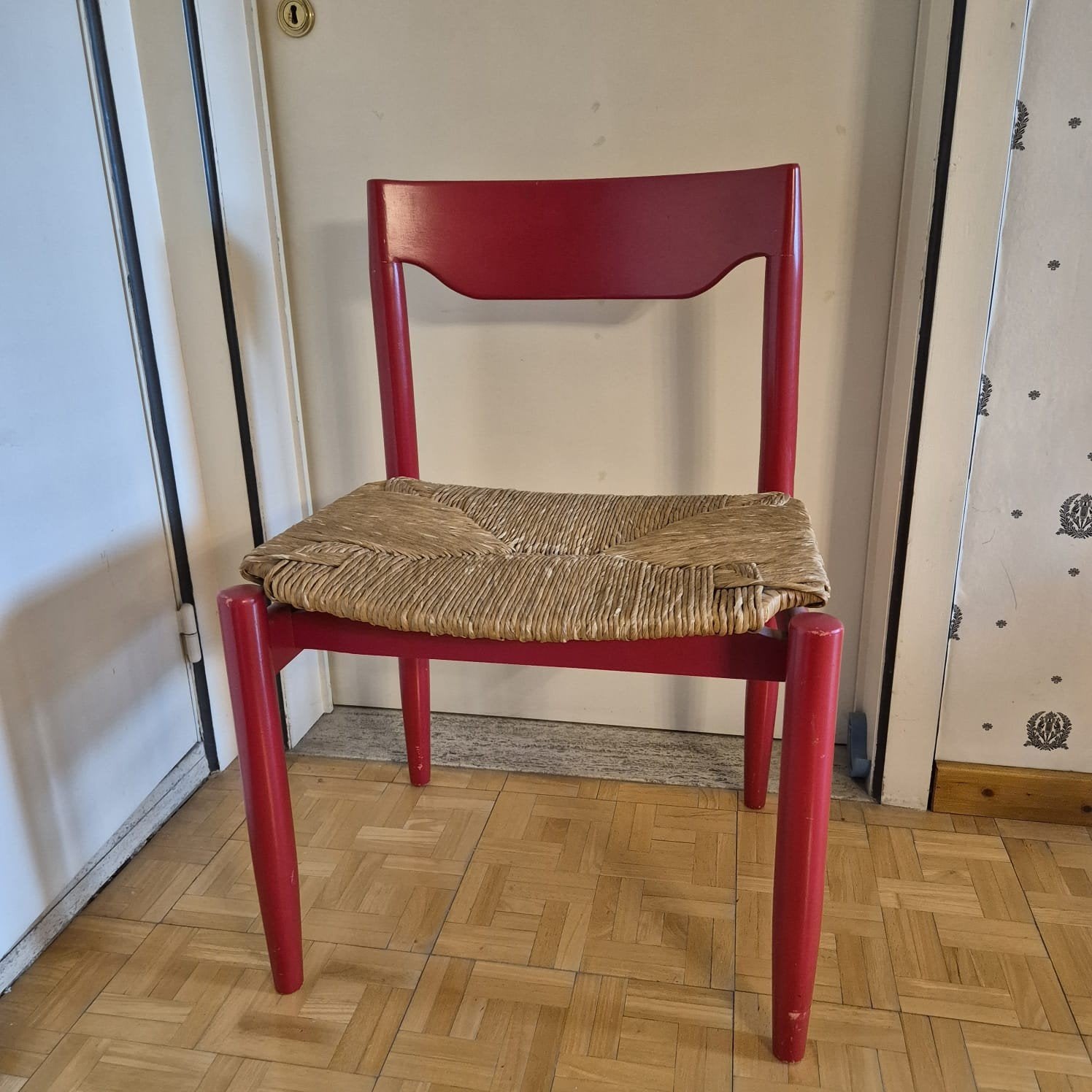 Vintage stoel met gevlochten zichtvlak, Enlèvement
