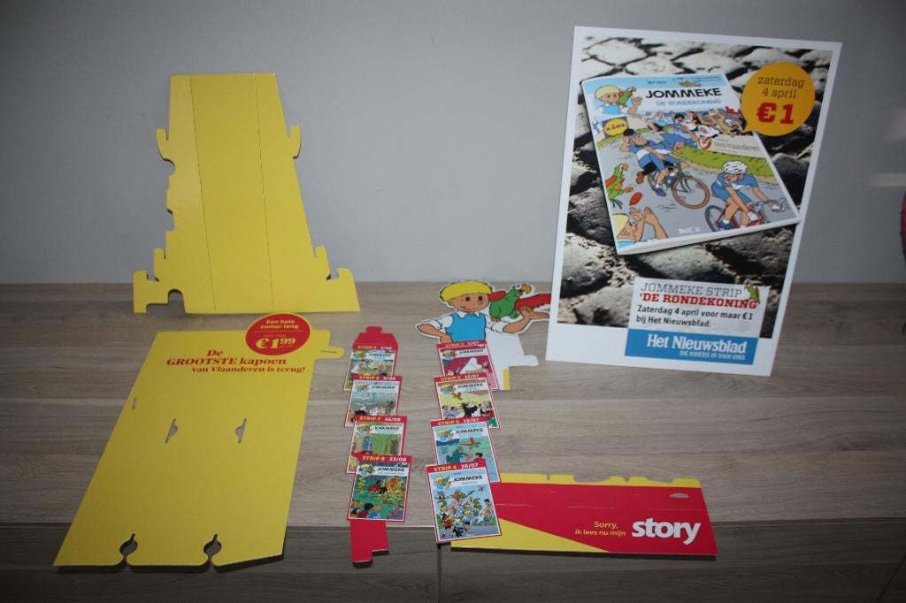 2x Jommeke , staander uit winkel , als nieuw, Ophalen of Verzenden, Overige figuren, Zo goed als nieuw, Overige typen
