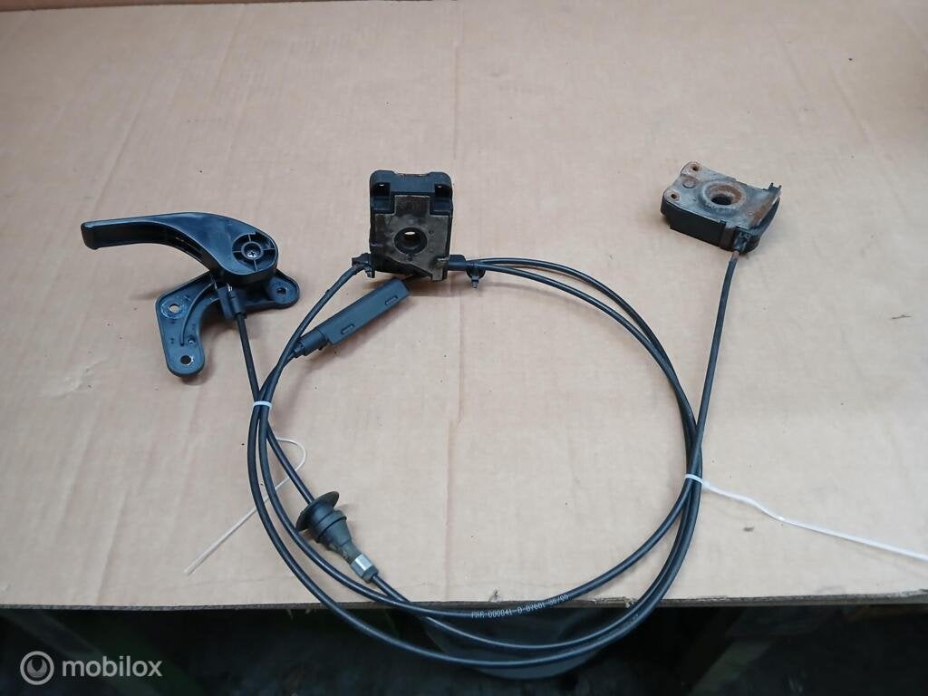 Motorkap Kabel Hendel Ontgrendeling Slot Range Rover L322, Land Rover, Ophalen of Verzenden, Gebruikt, Land Rover