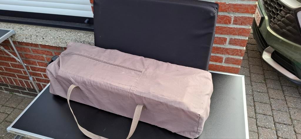 Plooibedje met extra matras, Ophalen