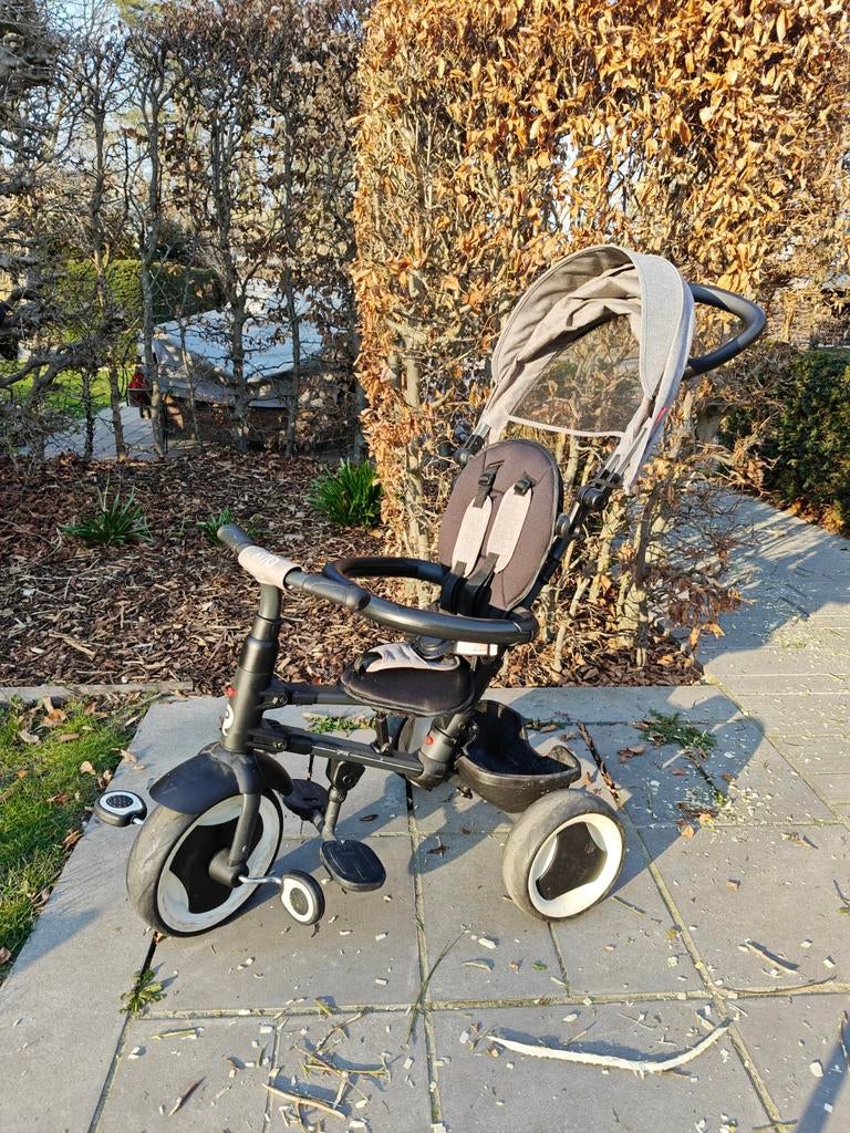Qplay Rito driewieler met wendbare duwstang, Fietsen en Brommers, Ophalen, Zo goed als nieuw, Qplay miniby, Duwstang
