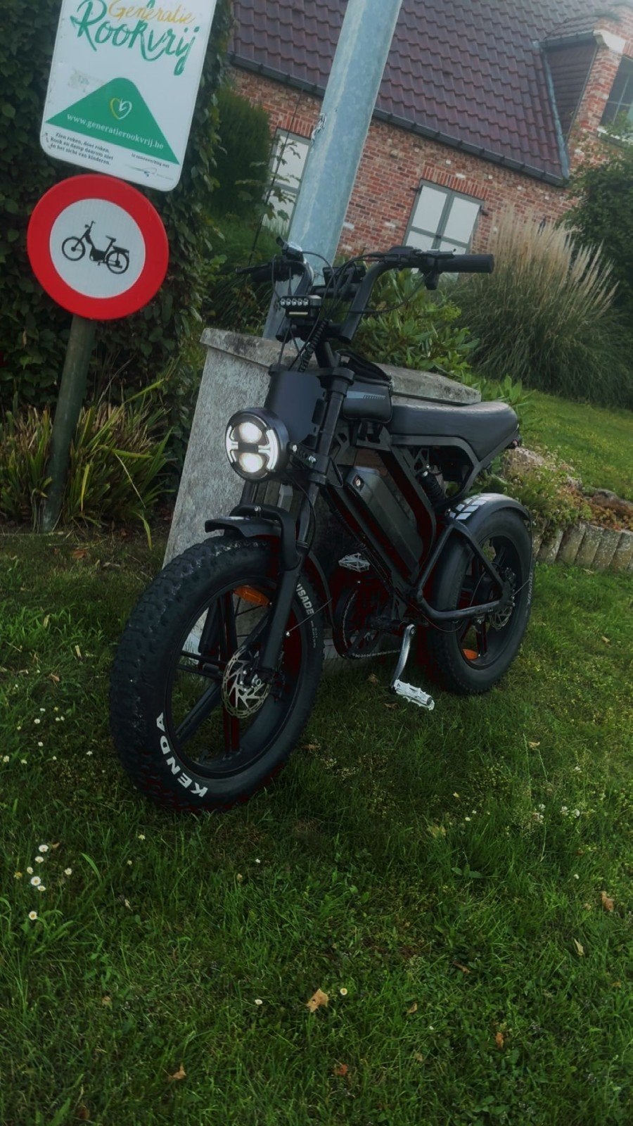 te koop of te ruil tege iphone 17, Fietsen en Brommers, Ophalen