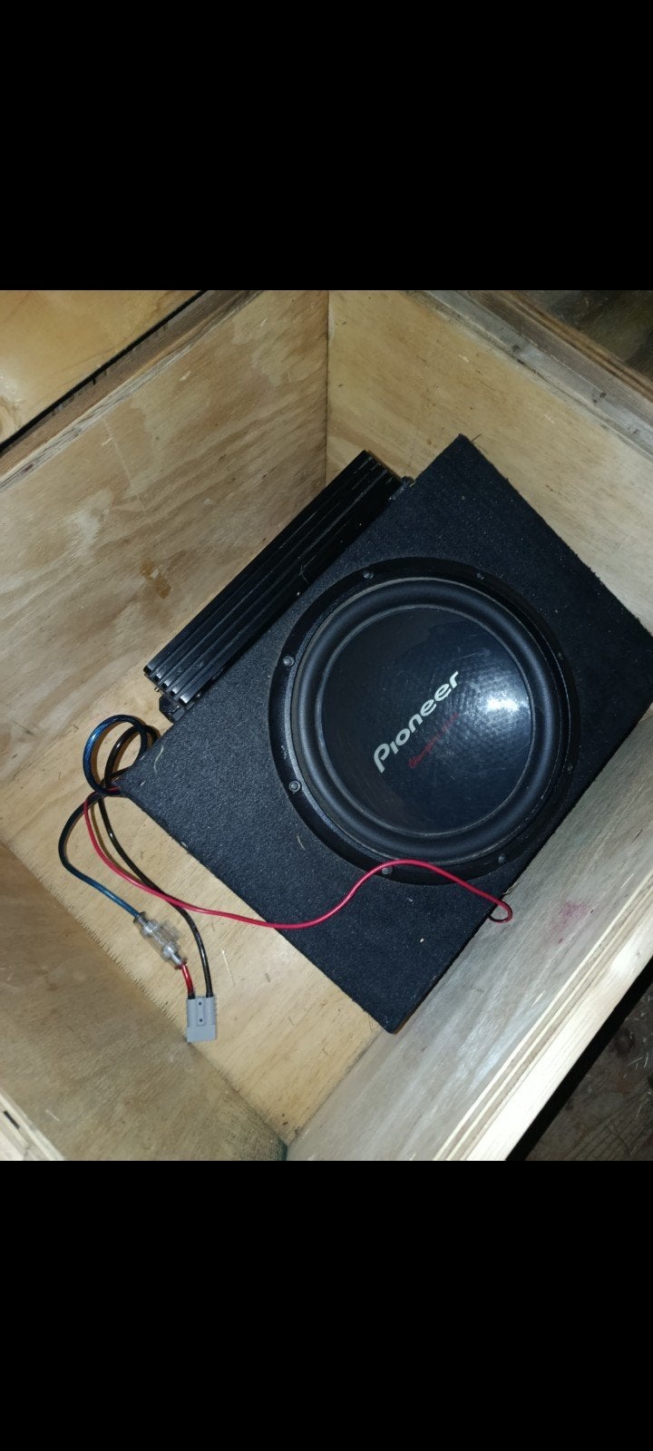 auto woofer met versterker en aansluiting, Auto diversen, Ophalen of Verzenden, Gebruikt