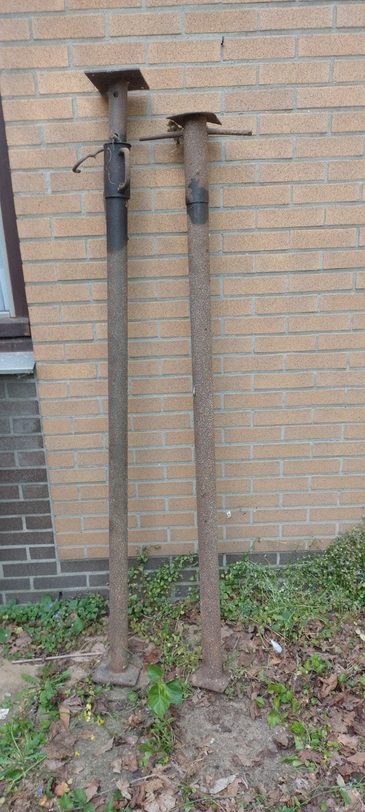 2 oude Schoren, stippen, stantsoenen, bouwsteun, Enlèvement, Utilisé