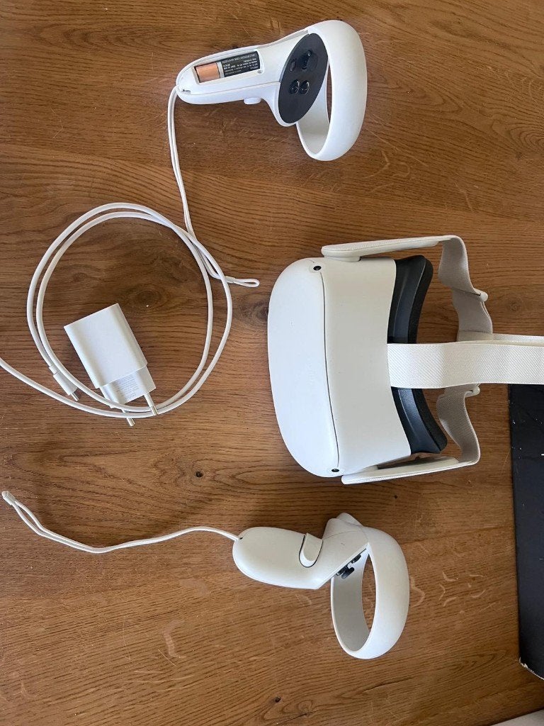 Oculus Quest 2, Games en Spelcomputers, Ophalen, Zo goed als nieuw, VR-bril, Overige platformen