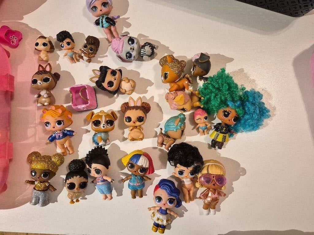 L.O.L. poppetjes en toebehoren, Verzamelen, Ophalen, Zo goed als nieuw