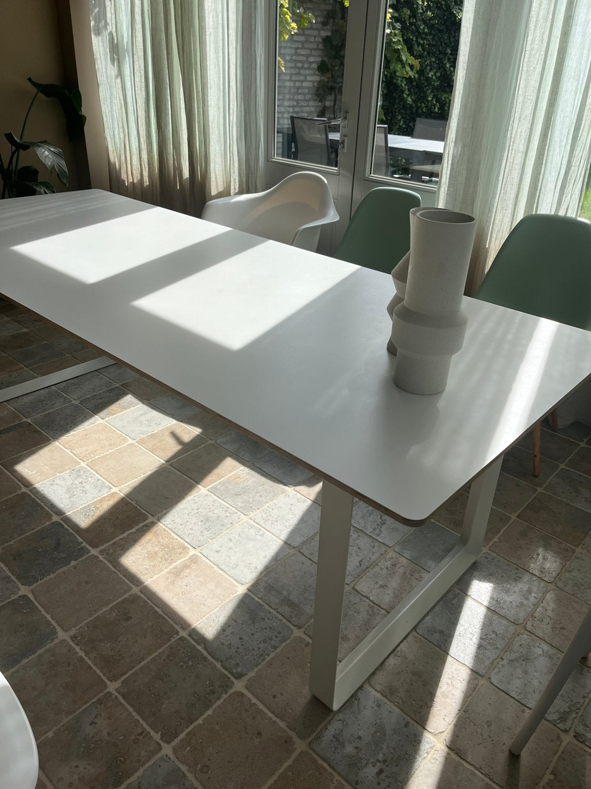 Muuto 70/70 tafel wit, Ophalen, 200 cm of meer, 50 tot 100 cm, Zo goed als nieuw