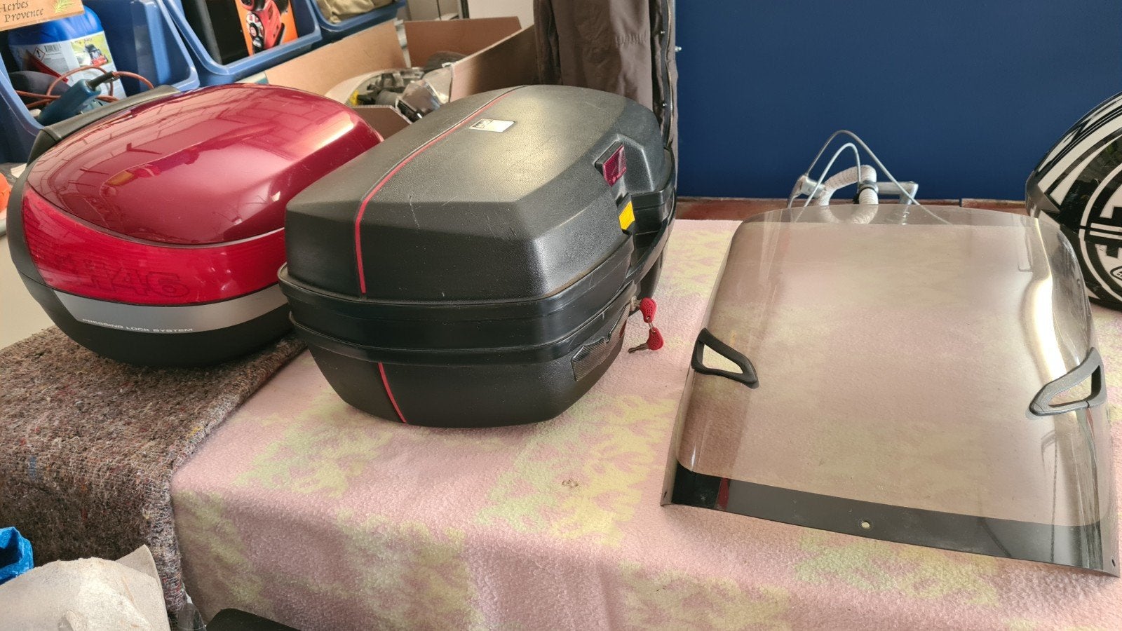 Set van 2 topkoffers + windscherm, Ophalen
