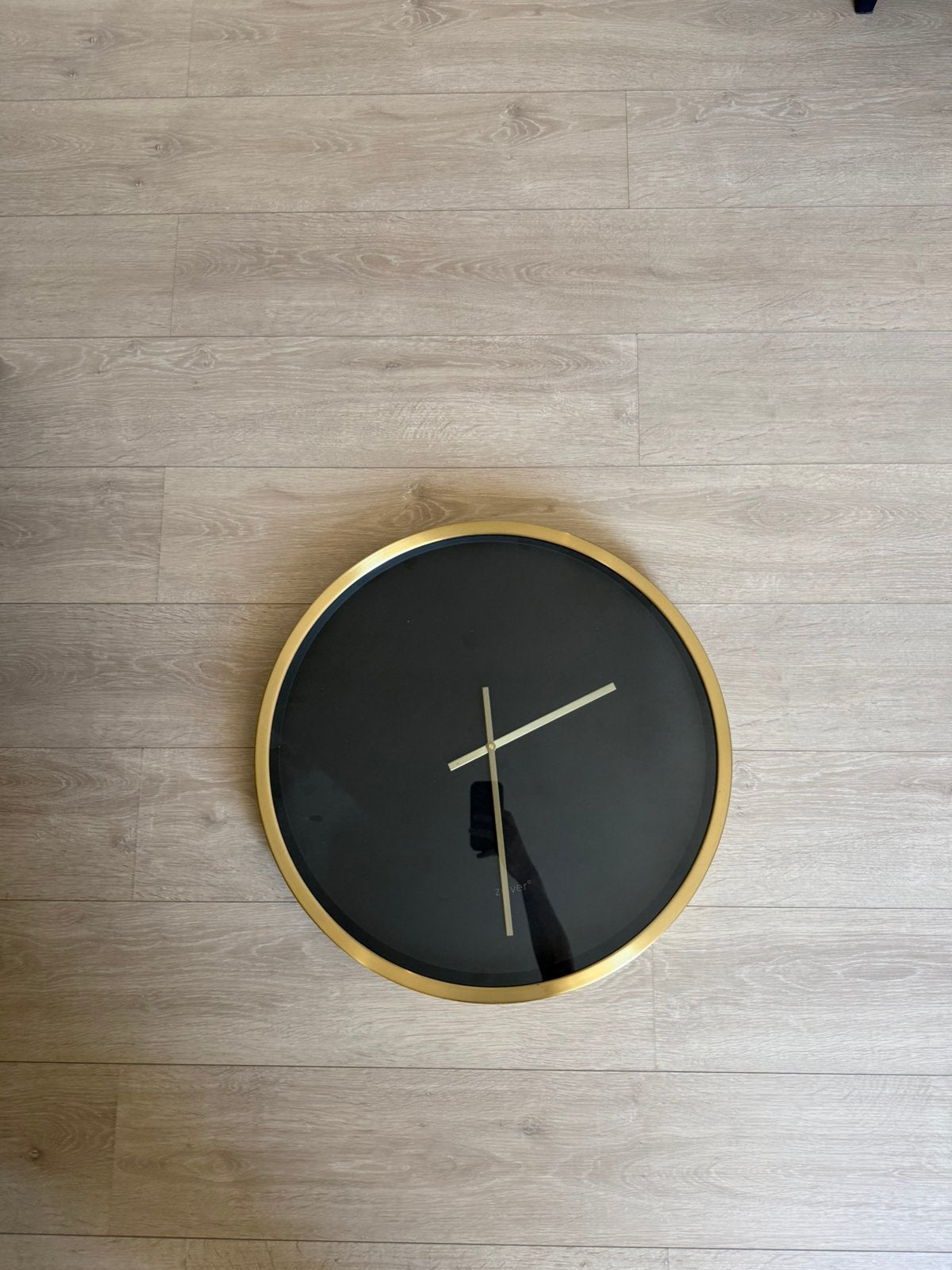 ZUIVER wandklok, Huis en Inrichting, Woonaccessoires | Klokken, Ophalen, Zo goed als nieuw, Wandklok
