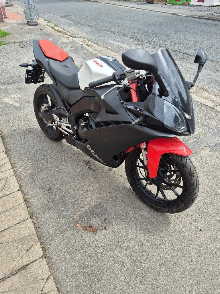 Derbi gpr 125 4t, 125 cm³, 6 vitesses, Enlèvement, Utilisé