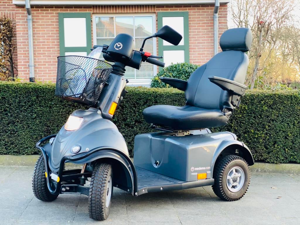 Mini crosser Scootmobiel 4wiel alle tranen invalide scooter, Ophalen of Verzenden, Inklapbaar, Zo goed als nieuw, Elektrische rolstoel