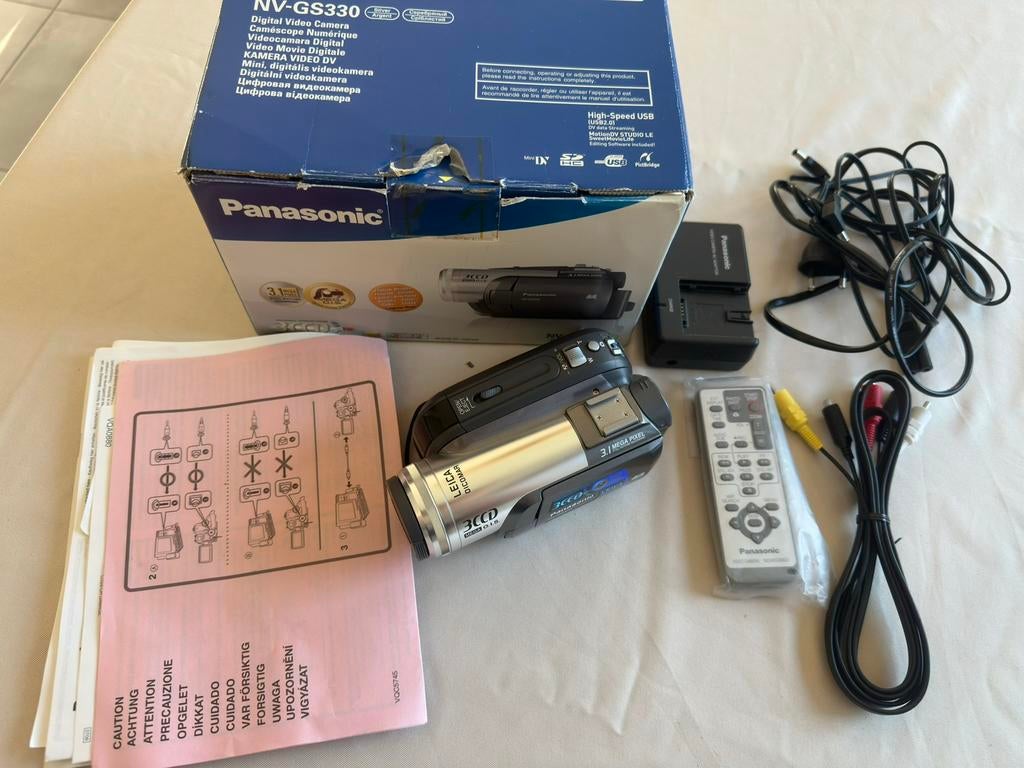 Panasonic NV-GS330, Audio, Tv en Foto, Videocamera's Digitaal, Ophalen, Zo goed als nieuw