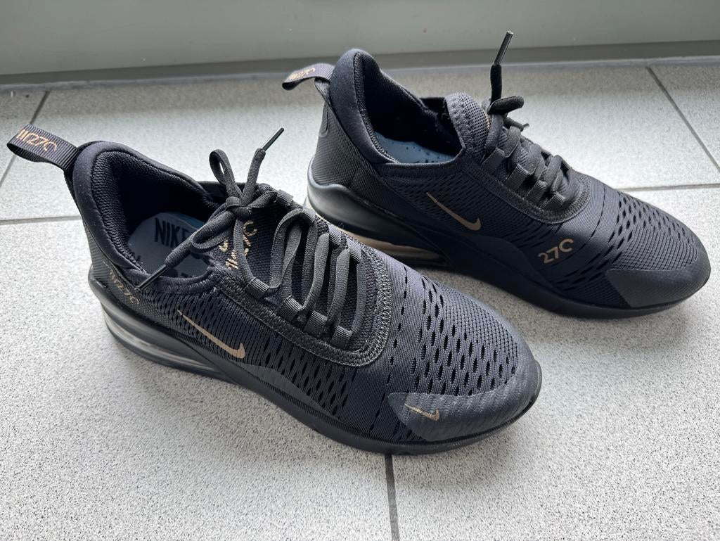 Nike Air Max 270 / maat 40, Zwart, Ophalen of Verzenden, Zo goed als nieuw, Sneakers