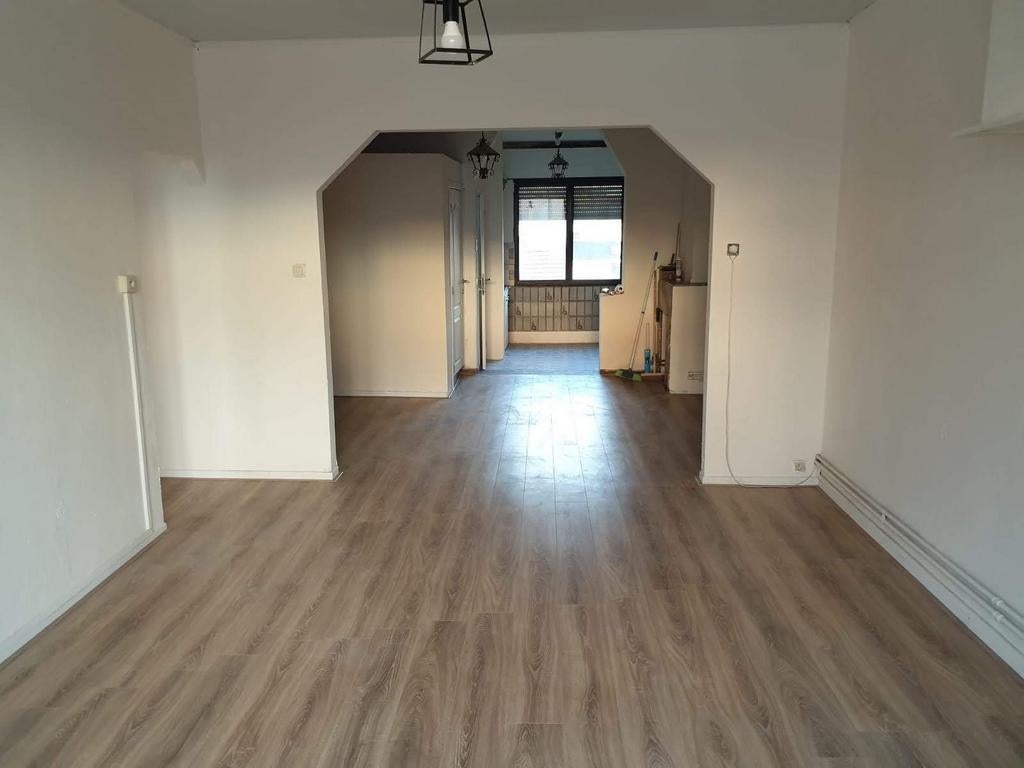 Ruim appartement te huur Borgerhout