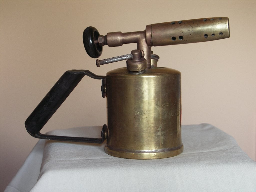 Soldeerlampen, Ophalen