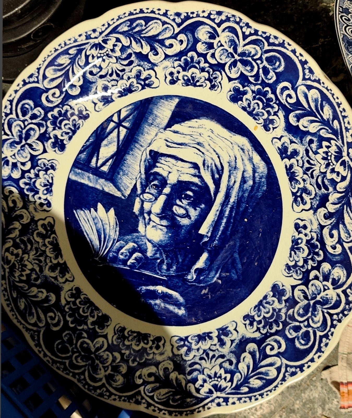assiette boch, Enlèvement