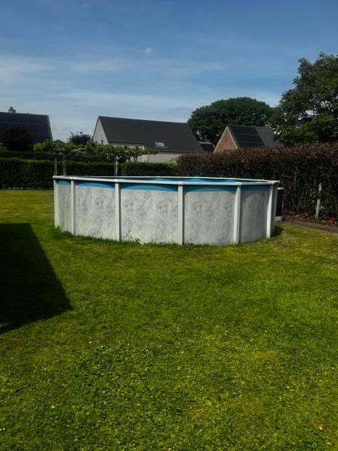 Piscine ronde en métal Bestway de 550 cm, Jardin & Terrasse, Piscines, Enlèvement, Utilisé, Rond, Piscines hors sol