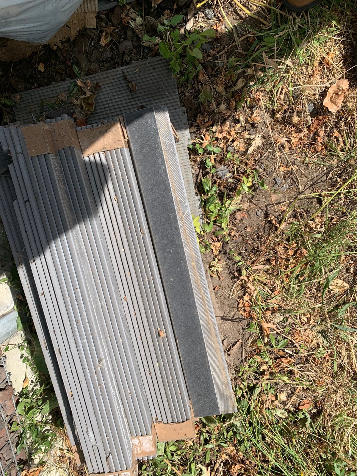 Nieuwe zwarte plinten, Doe-het-zelf en Bouw, Ophalen, Nieuw, Hardsteen, Plinten