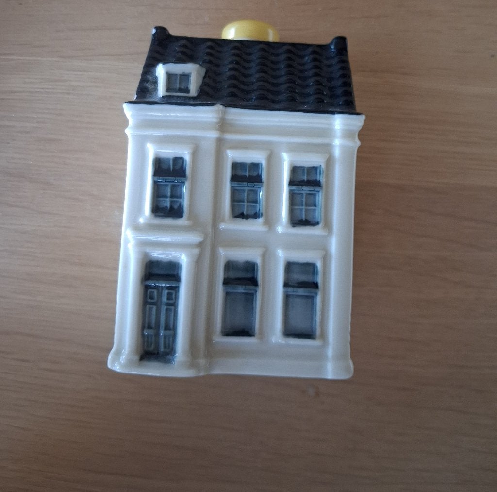 Vintage klm huisjes, Verzamelen, Sabenasouvenirs, Ophalen, Gevuld