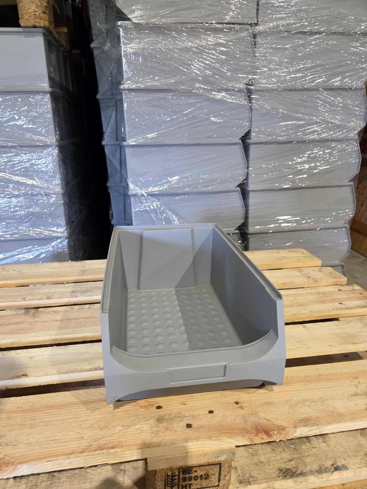 Partij stapelbakken magazijnbakken 500x300x200mm, Ophalen