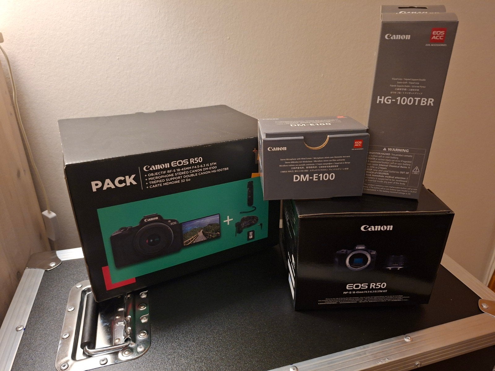 Canon Hybride camera pakket EOS R50 Zwart +..., Enlèvement ou Envoi, Chargeur, Canon