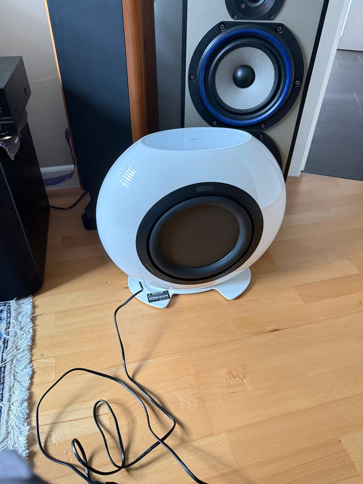 Subwoofer KEF HTB2 SE, Audio, Tv en Foto, Luidsprekerboxen, Ophalen, Subwoofer, KEF