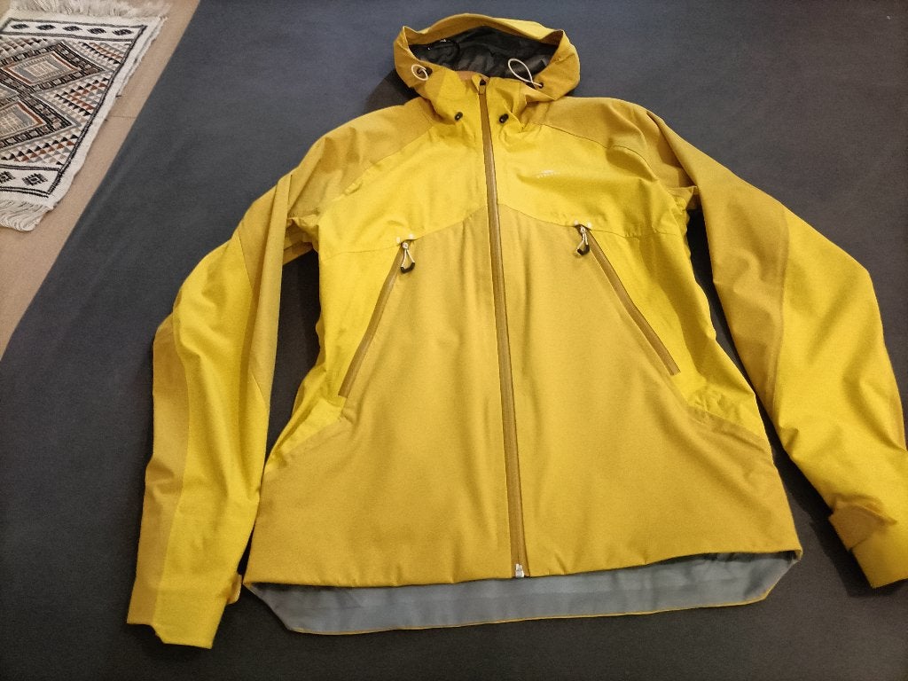 Regenjas medium., Enlèvement, Comme neuf, Imperméable