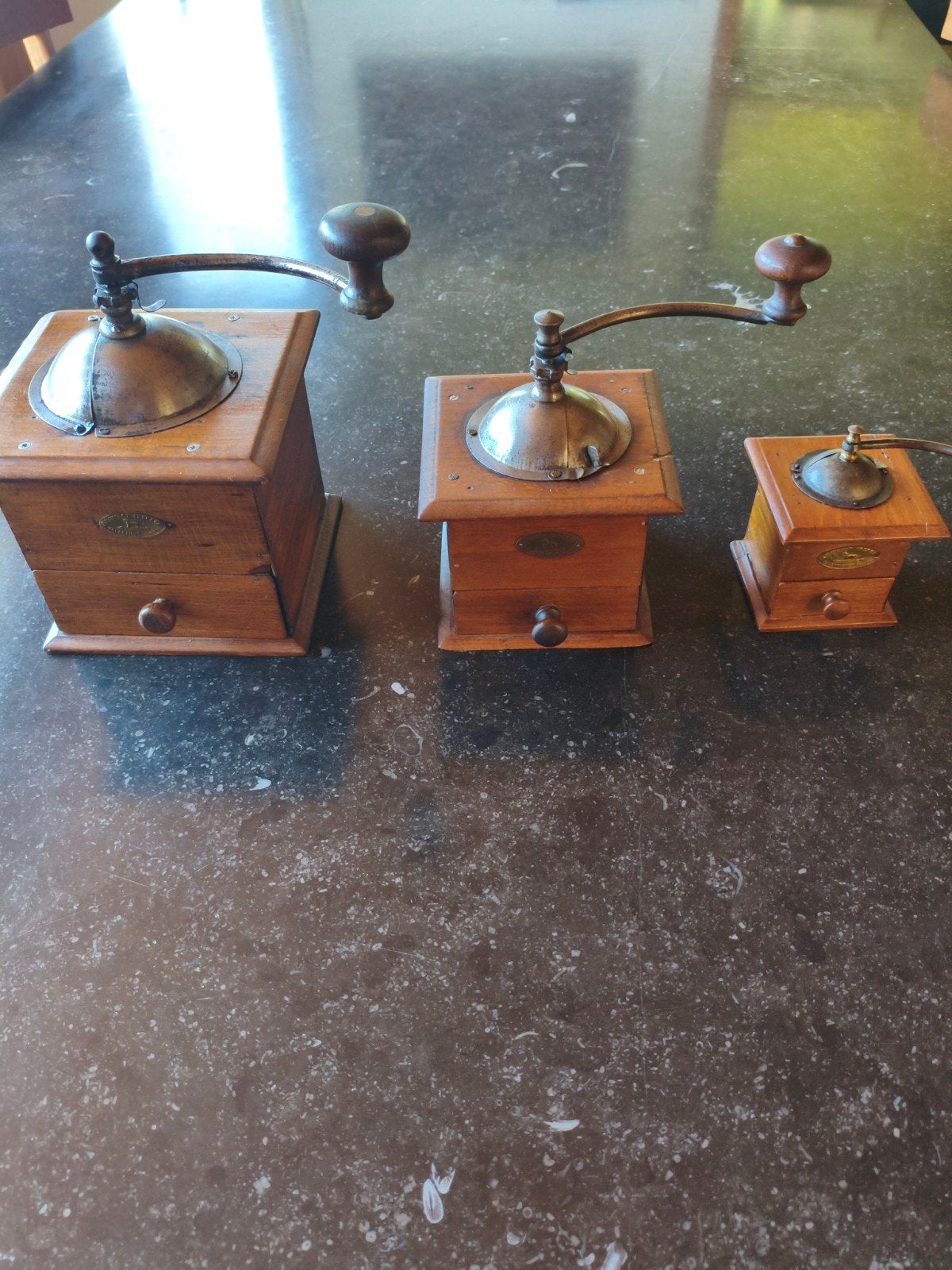 Koffiemolens, Antiquités & Art, Enlèvement