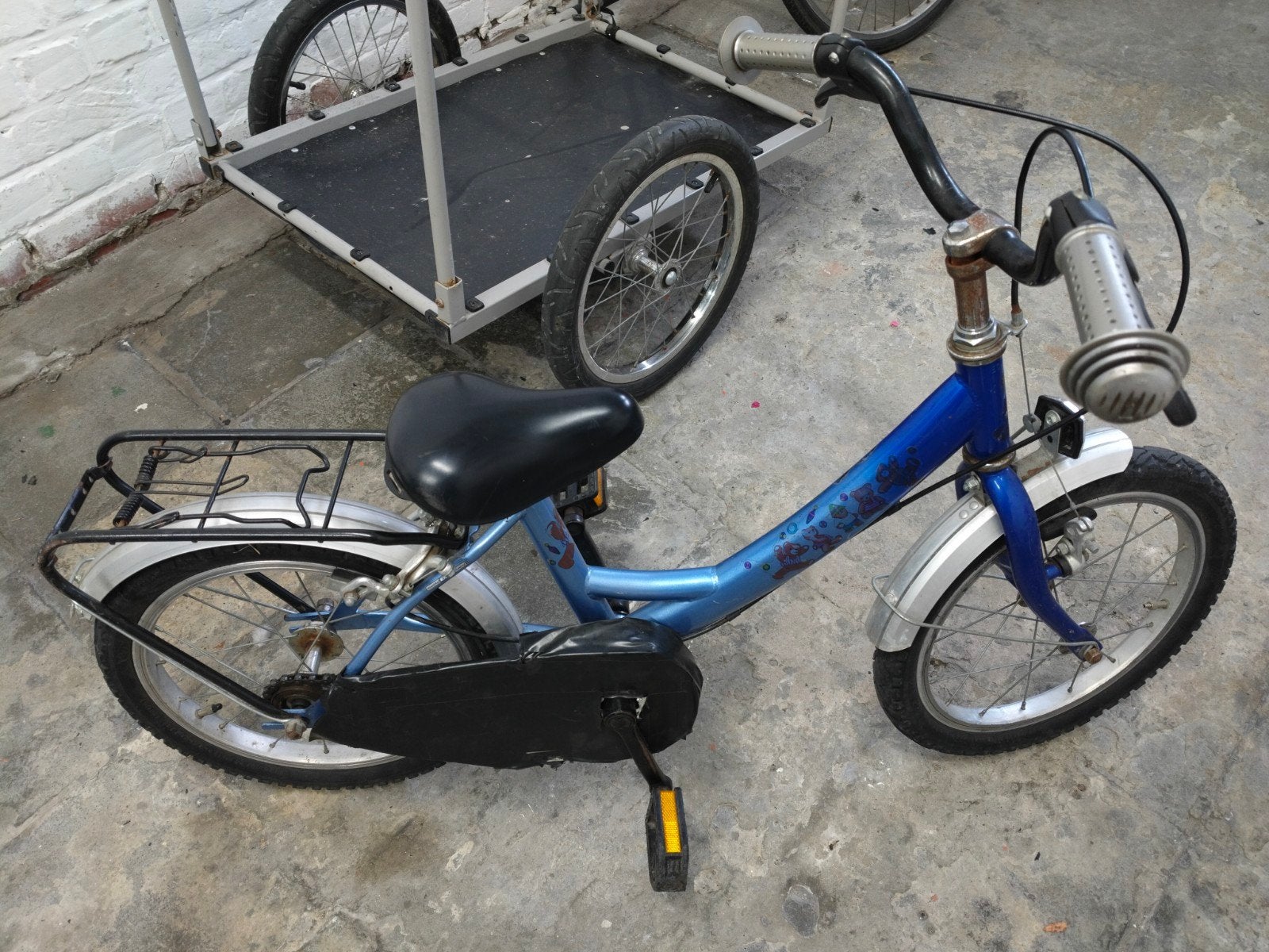 Fietsje 16 inch, Ophalen