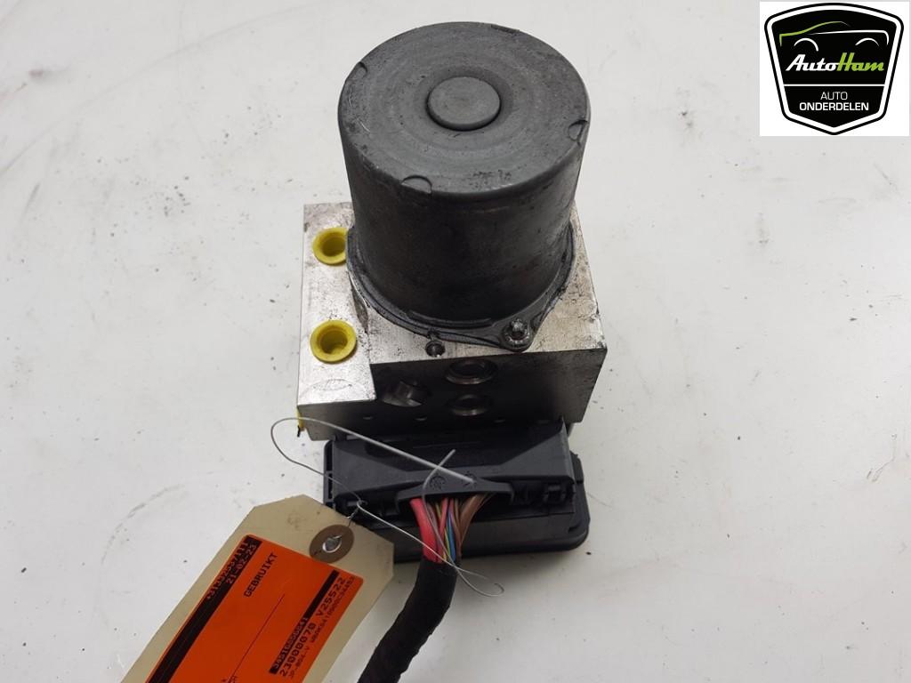 ABS POMP BMW X5 (F15) (01-2013/07-2018), Auto-onderdelen, Robert Bosch AG, Gebruikt, BMW, Robert-Bosch-Allee 1
74232  Abstatt, DE