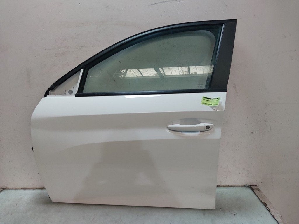 PORTIER LINKS VOOR Peugeot 208 II (UB / UH / UP) (01-2019/-), Kontakt-peugeot@peugeot.com, Gebruikt, Deur, Voor