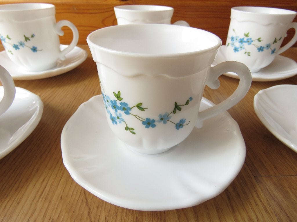 vintage arcopal 6 tasses sous tasses motif veronica myosotis, Enlèvement ou Envoi, Vintage, Comme neuf, Autres matériaux