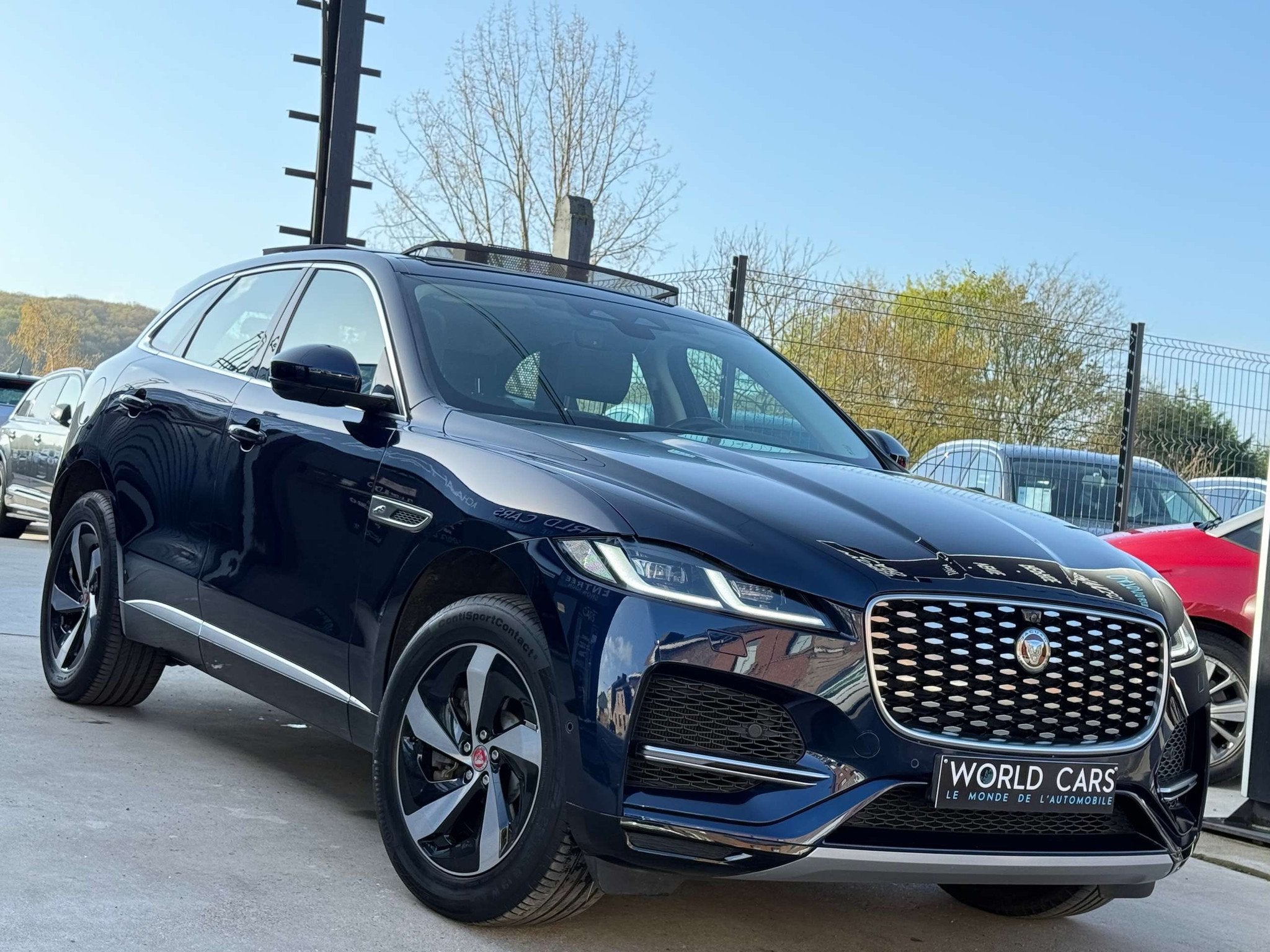Jaguar F-Pace PHEV 2.0T P400e PORTFOLIO PANO COCKPIT CAM360, Auto's, Jaguar, Gebruikt, Blauw, Leder, Bedrijf