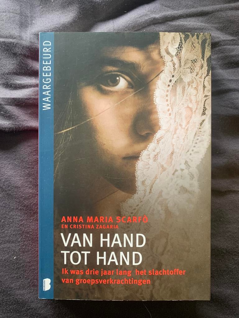 Anna Maria Scarfò - Van hand tot hand, Boeken, Overige Boeken, Ophalen of Verzenden
