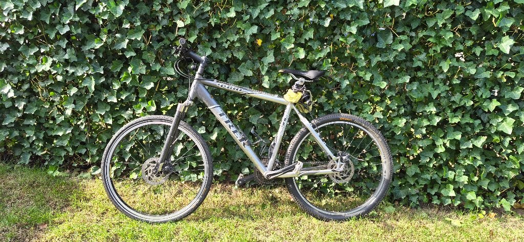 Trek 4400, Vélos & Vélomoteurs, VTT rigide, 49 à 53 cm, Enlèvement, Utilisé